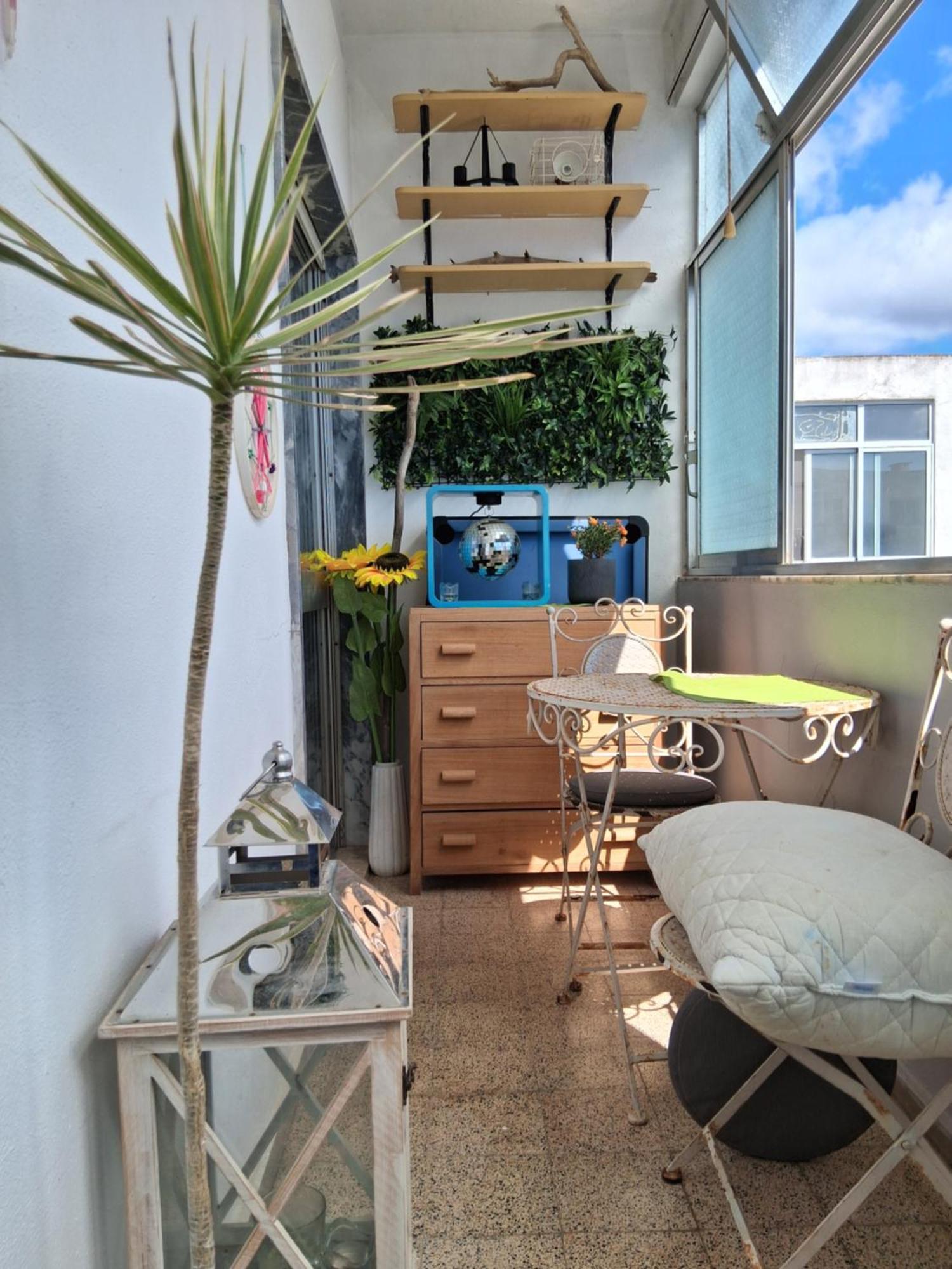 Appartement In Art And *